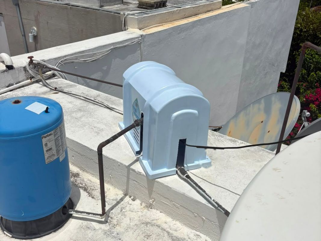 Bomba de agua instalada en azotea